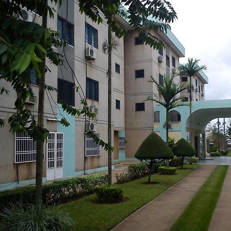 Hotel Azur Yaoundé Exteriér fotografie