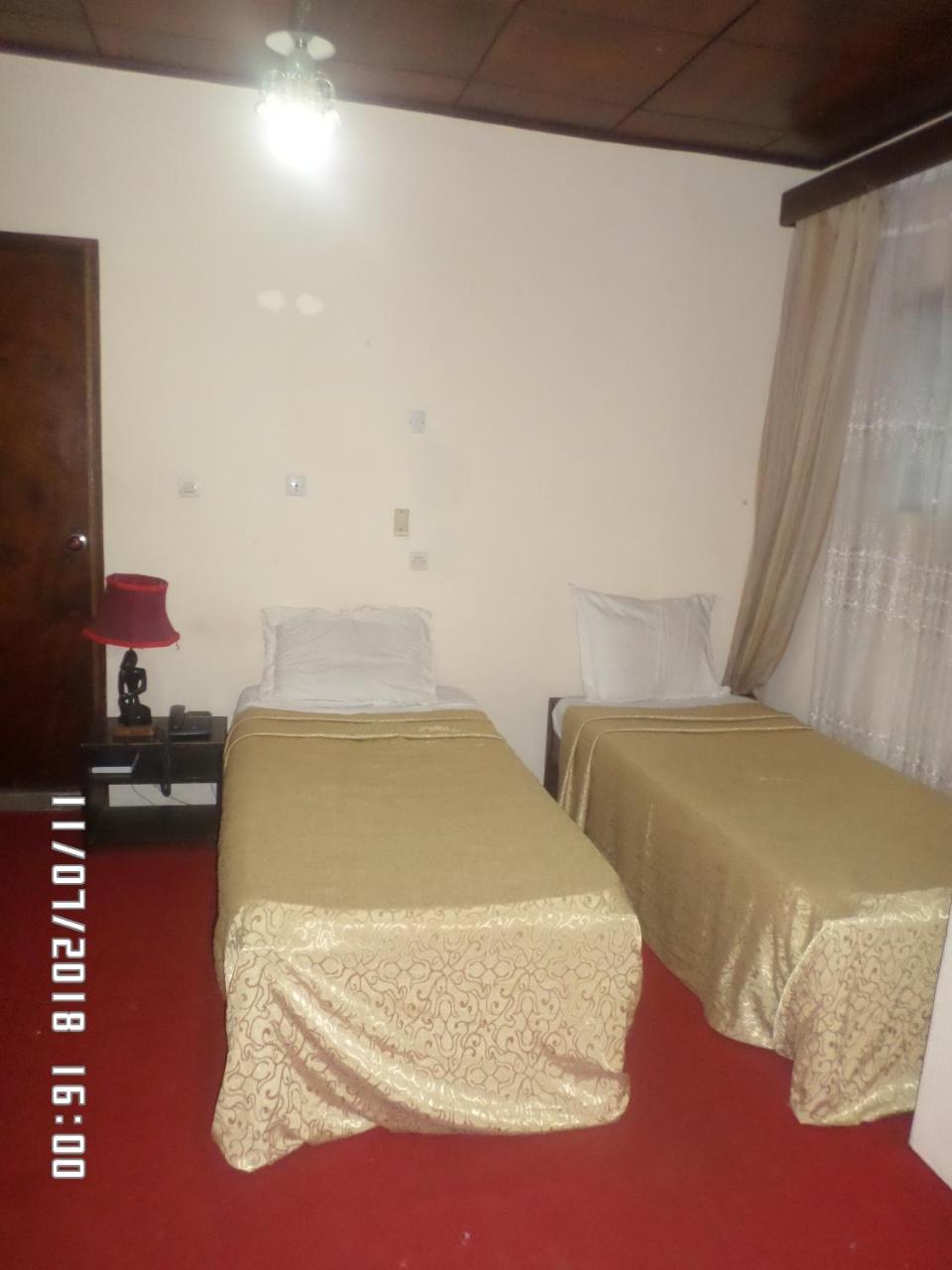 Hotel Azur Yaoundé Exteriér fotografie